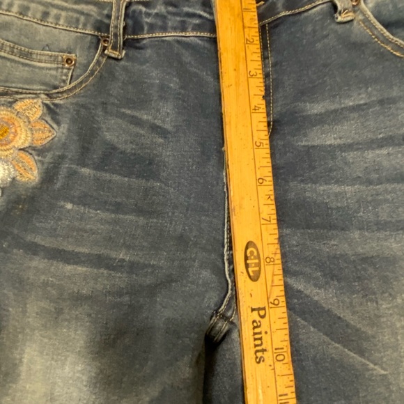 Size 10 Embroidered jeans ! Orange brand - Picture 5 of 9
